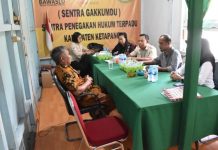 Penuhi Panggilan, Bupati Ketapang Datangi Bawaslu