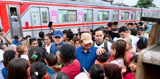 Kunjungan Mendadak Presiden Prabowo di Senen, Tangis Haru dan Harapan Warga Pecah di Bantaran Rel