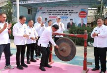Bupati Maesyal Pantau Pelaksanaan CKG di SMK Negeri 2 Kabupaten Tangerang