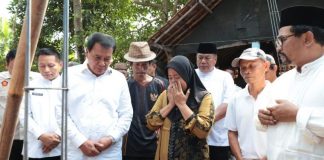 Bupati Tangerang Gerak Cepat Bangun Rumah Roboh Warga Diterjang Puting Beliung